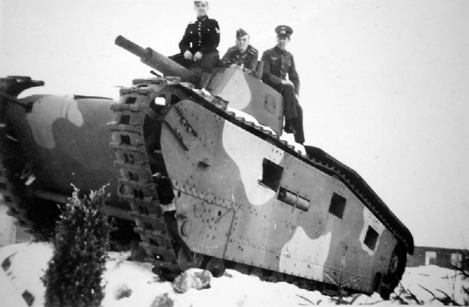 Kuromorimine Ryoujoku -Zenjitsu Shou-